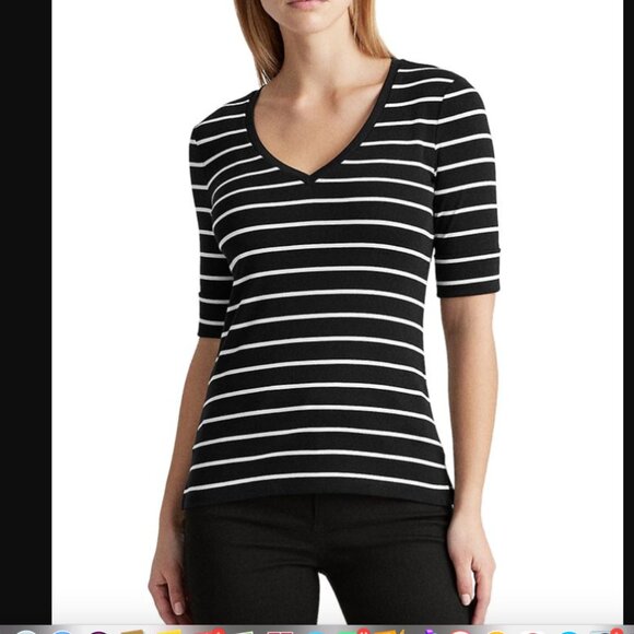 Lauren Size  M Ralph Lauren V-Neck, 3/4 cuffed Sleeve T-Shirt, grey - Picture 10 of 10